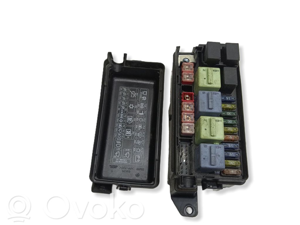 Mini One - Cooper R50 - 53 Fuse module 