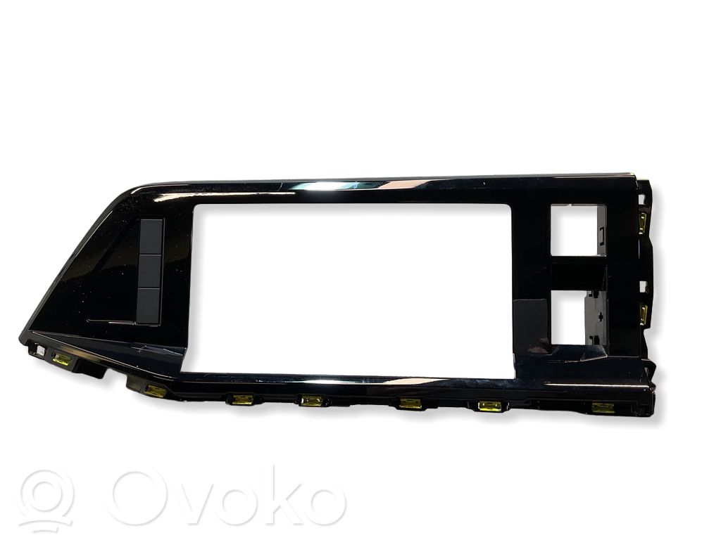 Volkswagen Multivan T7 Konsola środkowa / Radio / GPS 