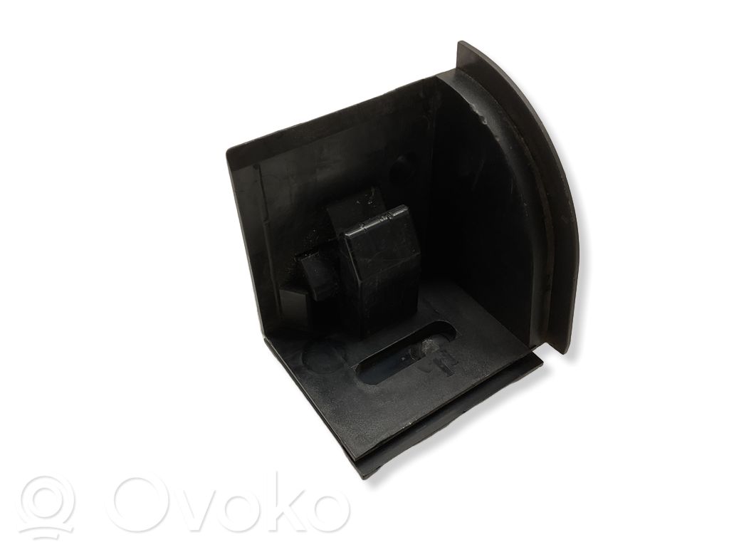 Parcel shelf load cover mount bracket   7160589