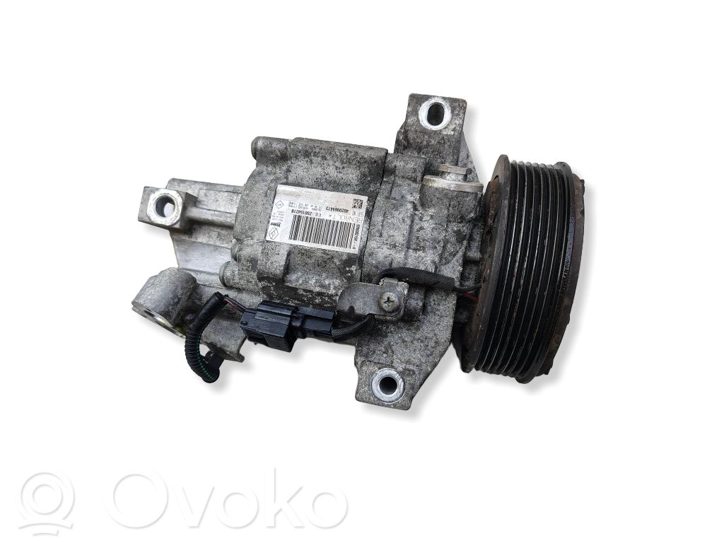 Kompresor / Sprężarka klimatyzacji A/C   926000216R