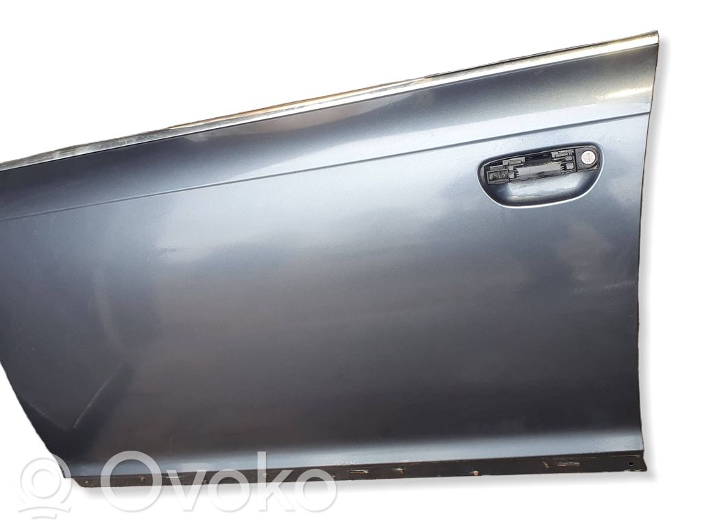 Puerta delantera   4F0853283