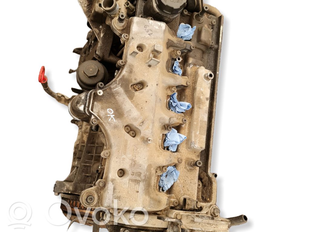 Engine   6901044,D5244T,285180