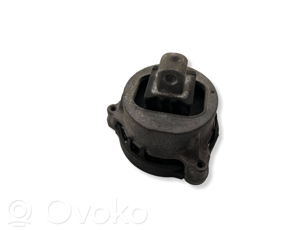 BMW X3 G01 Engine mount bracket 