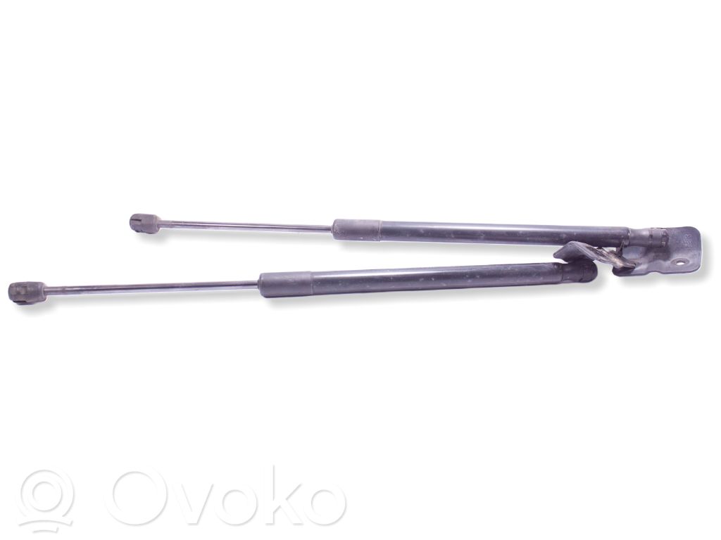 Opel Astra J Tailgate/trunk strut/damper 