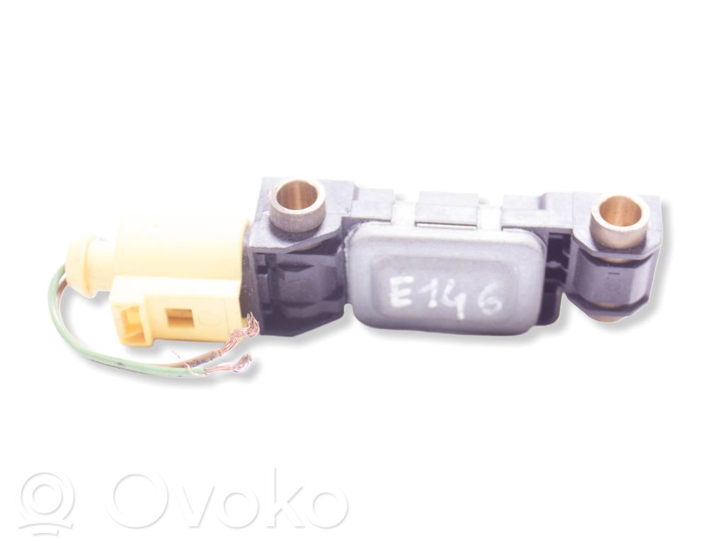 Audi A6 S6 C6 4F Czujnik uderzenia Airbag 