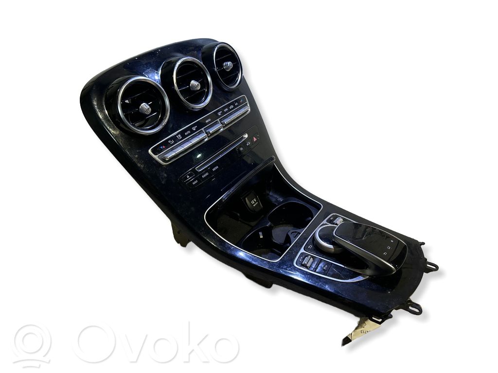 Mercedes-Benz C W205 Consolă centrală 