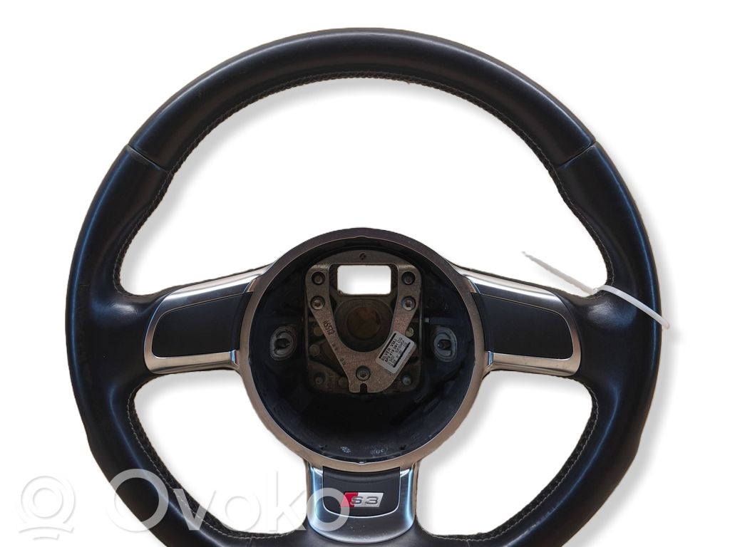 Audi A3 S3 8P Kierownica 