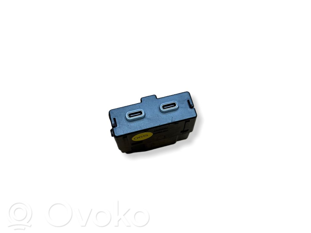 Volkswagen ID.4 Enchufe conector USB 