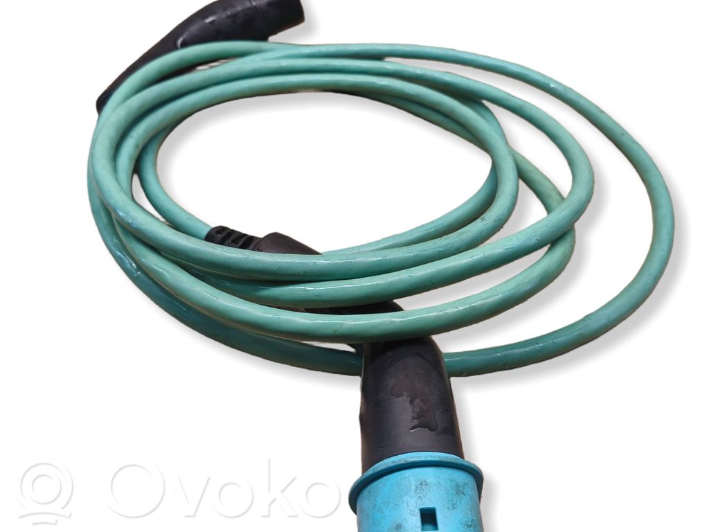 Renault Zoe Electric car charging cable 