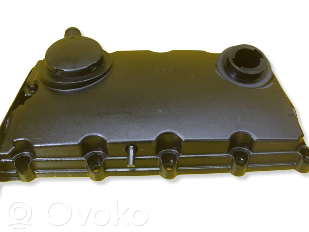 Audi A4 S4 B7 8E 8H Pokrywa zaworów 