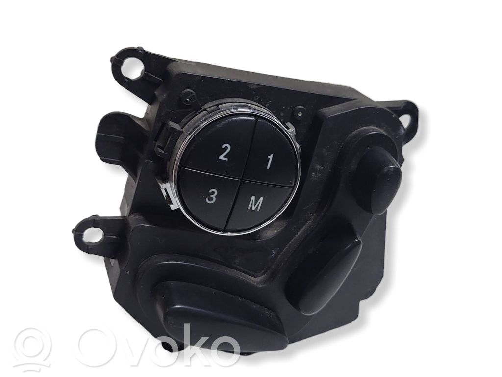 Mercedes-Benz E W211 Seat control switch 