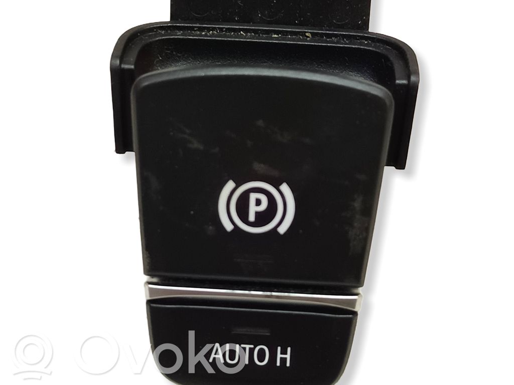 BMW 5 G30 G31 G38 Hand parking brake switch 