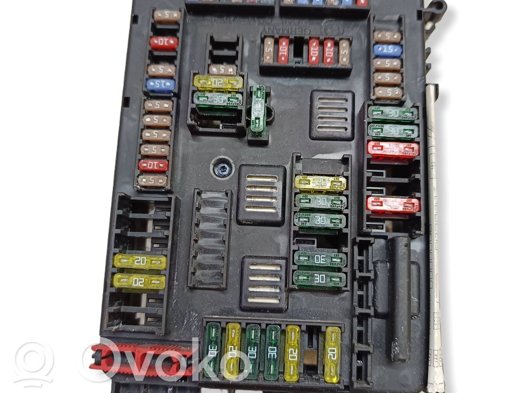 BMW X5 F15 Fuse module 