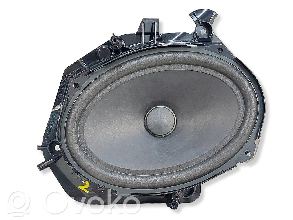 Subwoofer   9285272,43006302,61928910