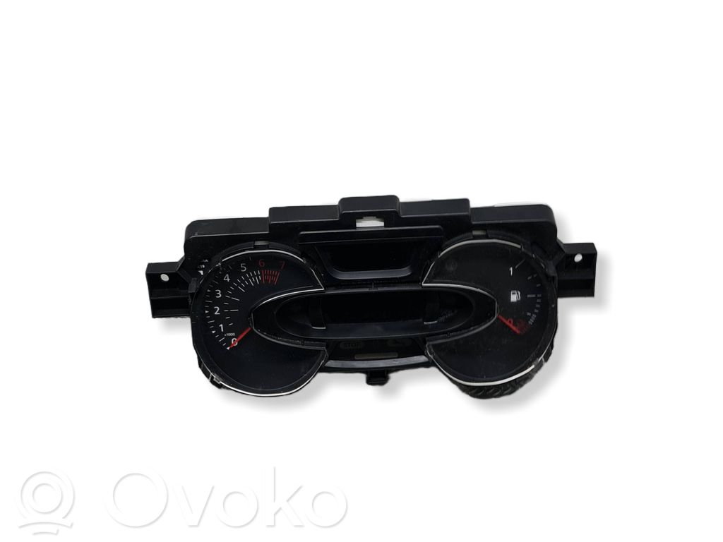 Renault Captur Speedometer (instrument cluster) 