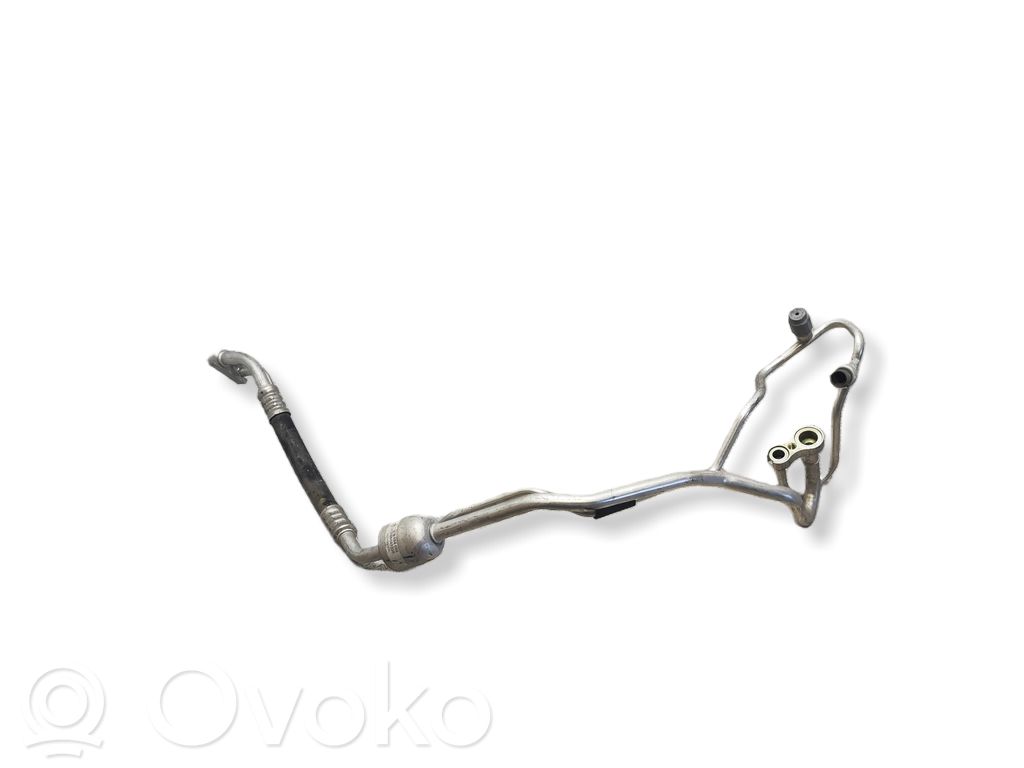 Opel Corsa E Ilmastointilaitteen putki (A/C) 