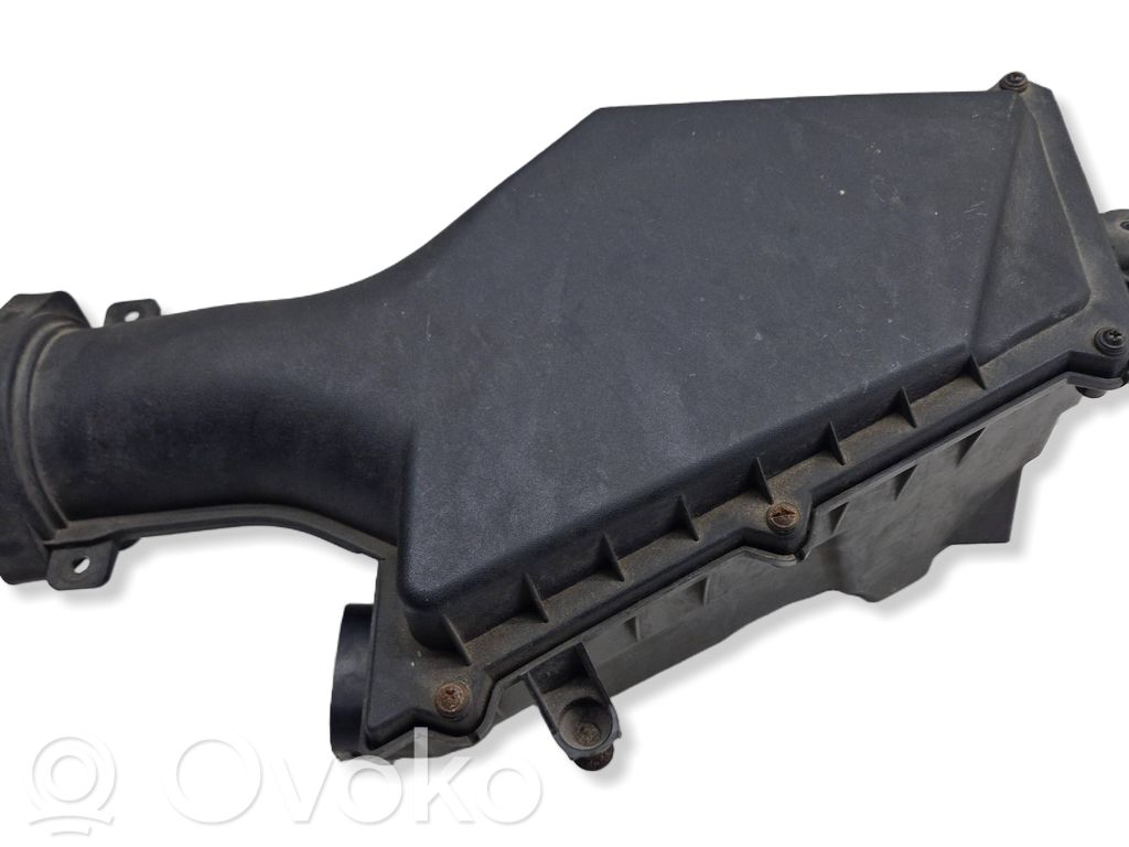 Volvo V40 Air filter box 