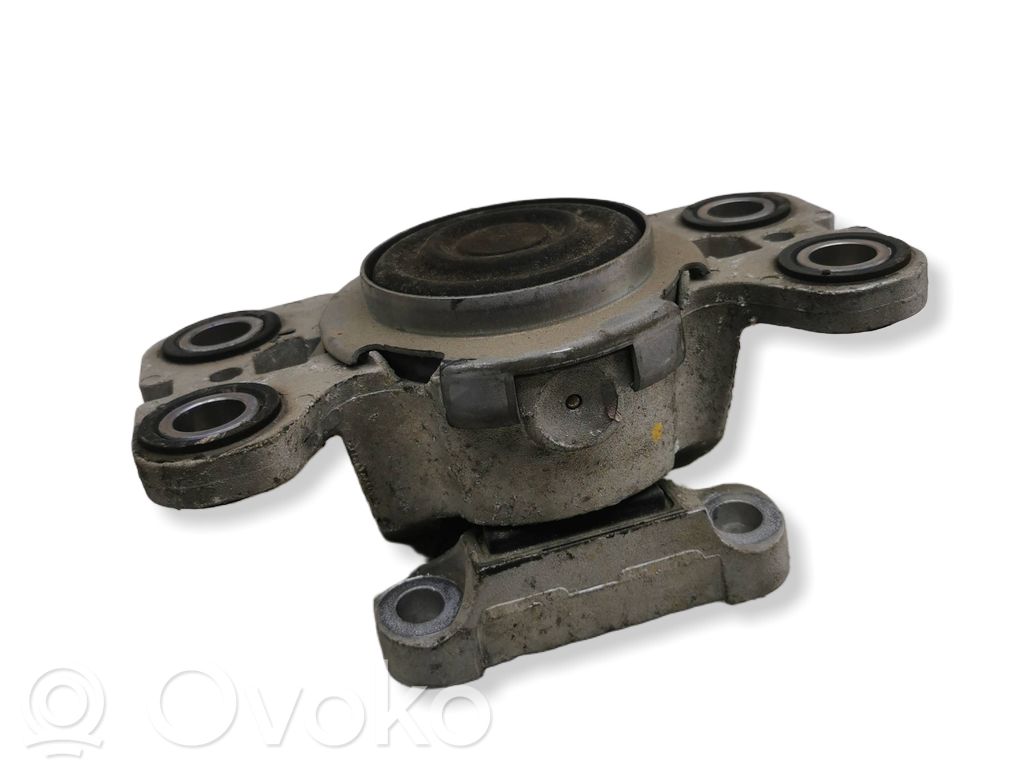 Engine mount bracket   31316875