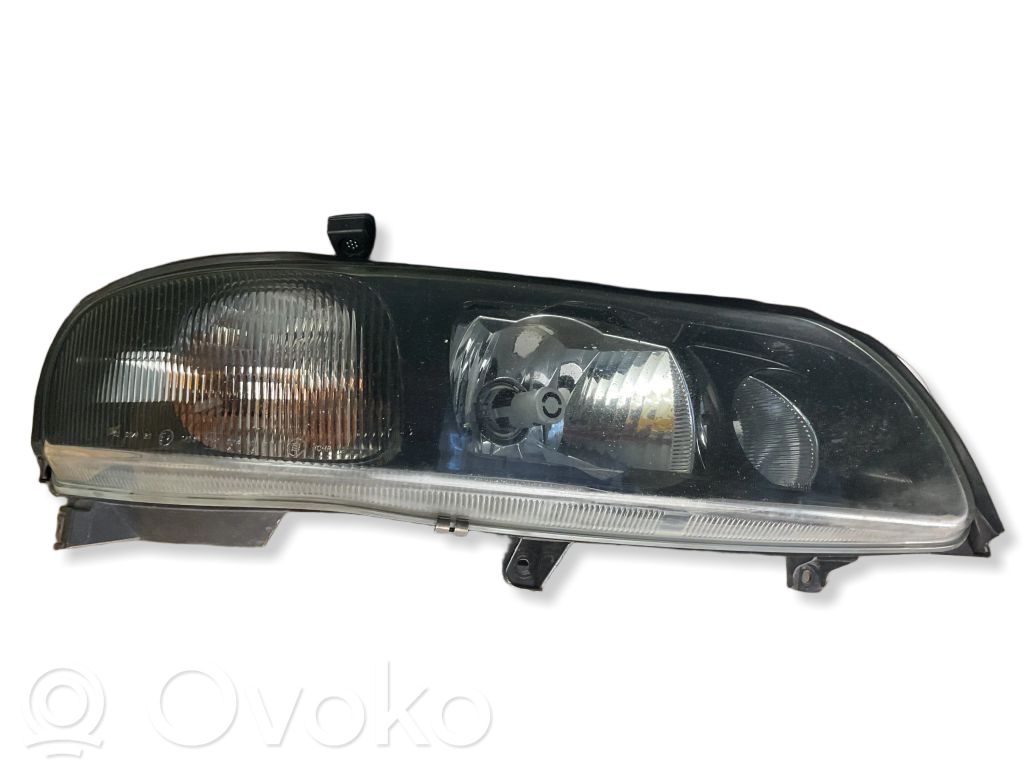 Volvo V70 Headlight/headlamp 