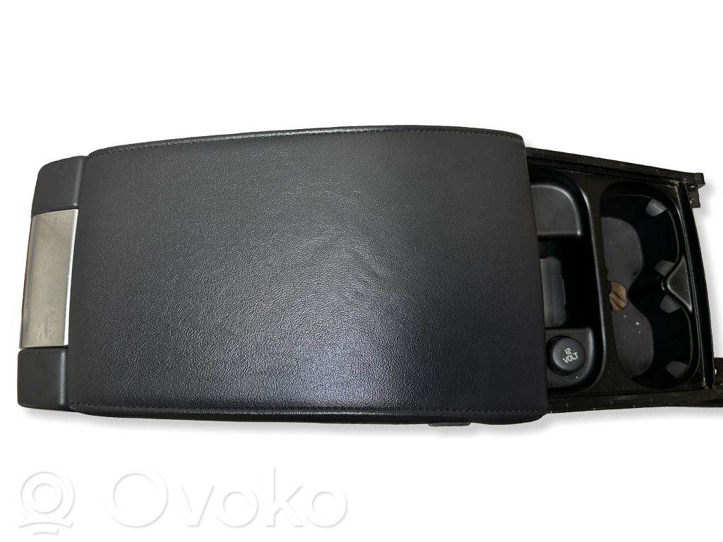Volvo V70 Armrest 