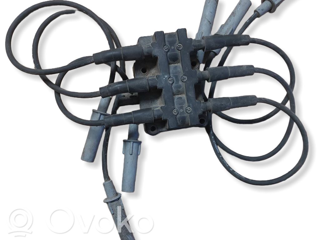 Bobine d'allumage haute tension   56032520AB