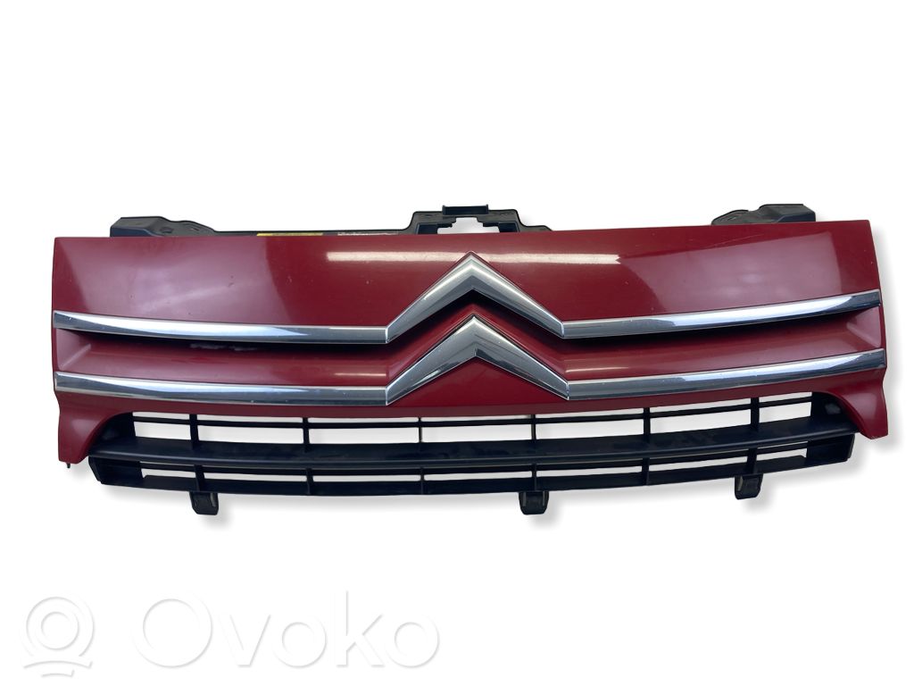 Citroen Jumpy Front bumper upper radiator grill 