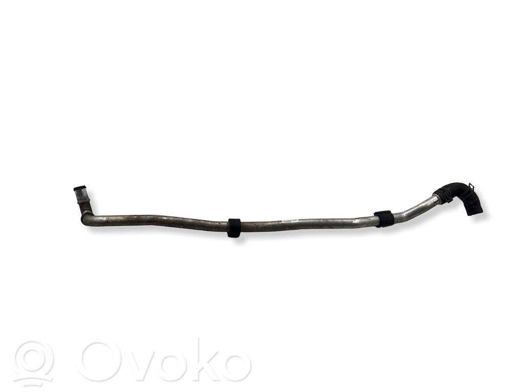 Volkswagen Touareg II Engine coolant pipe/hose 