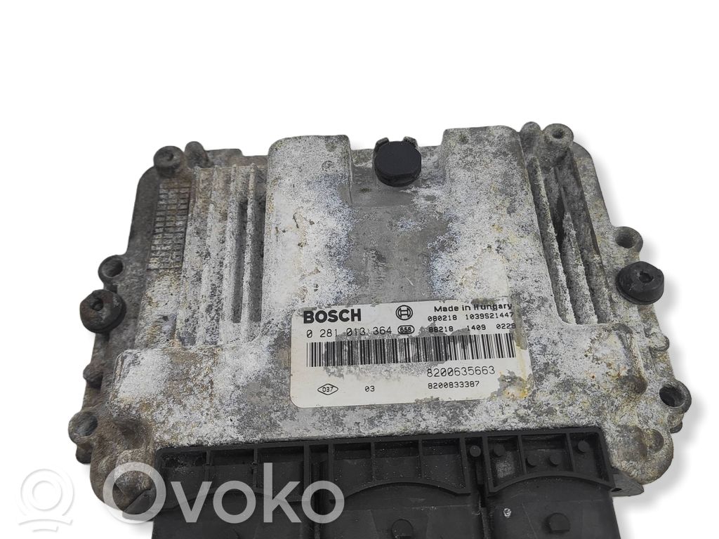 Renault Trafic II (X83) Engine control unit/module 