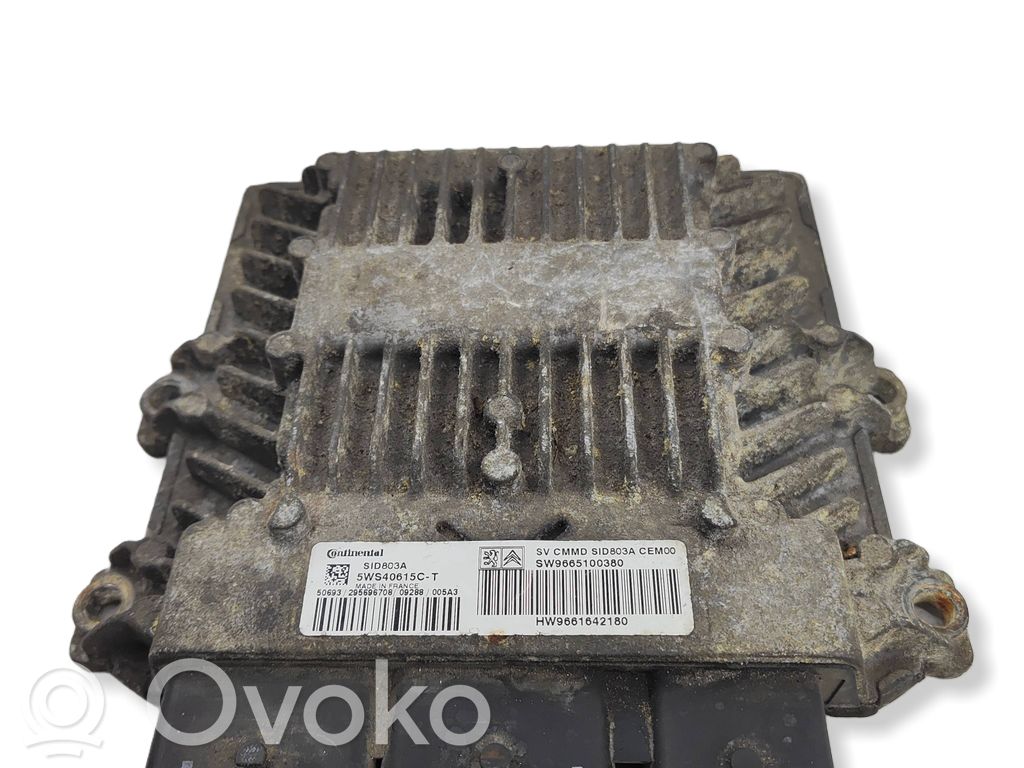 Citroen C4 I Variklio valdymo blokas 