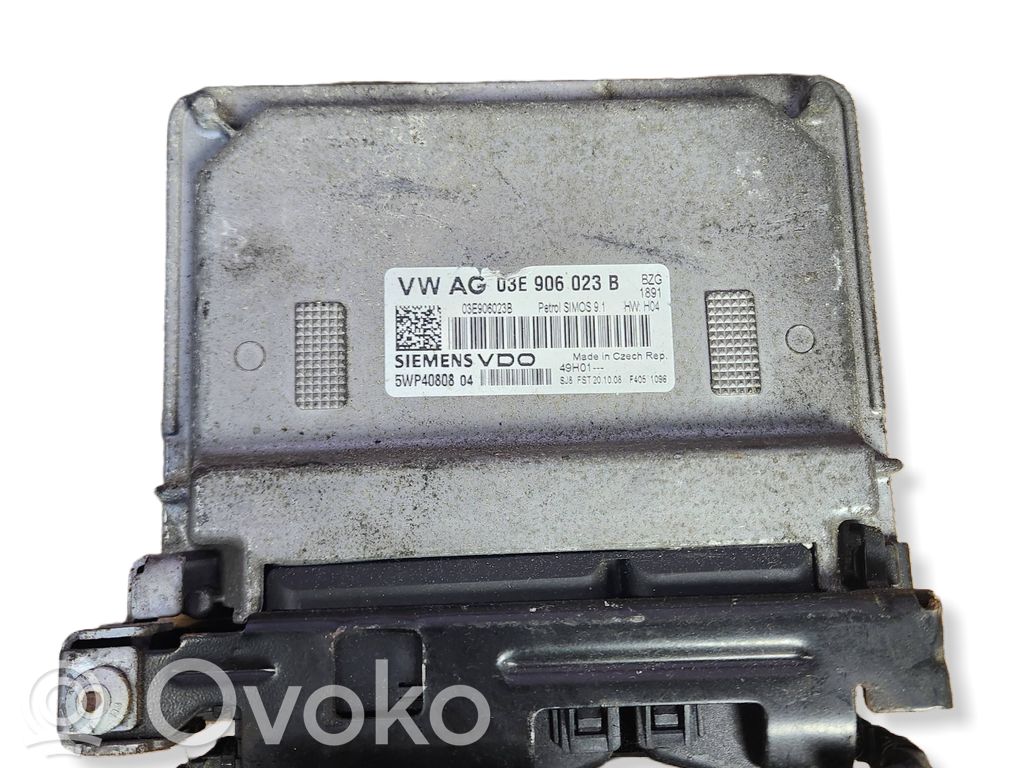 Audi A6 S6 C6 4F Engine control unit/module 