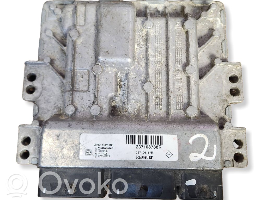 Renault Master III Engine control unit/module 