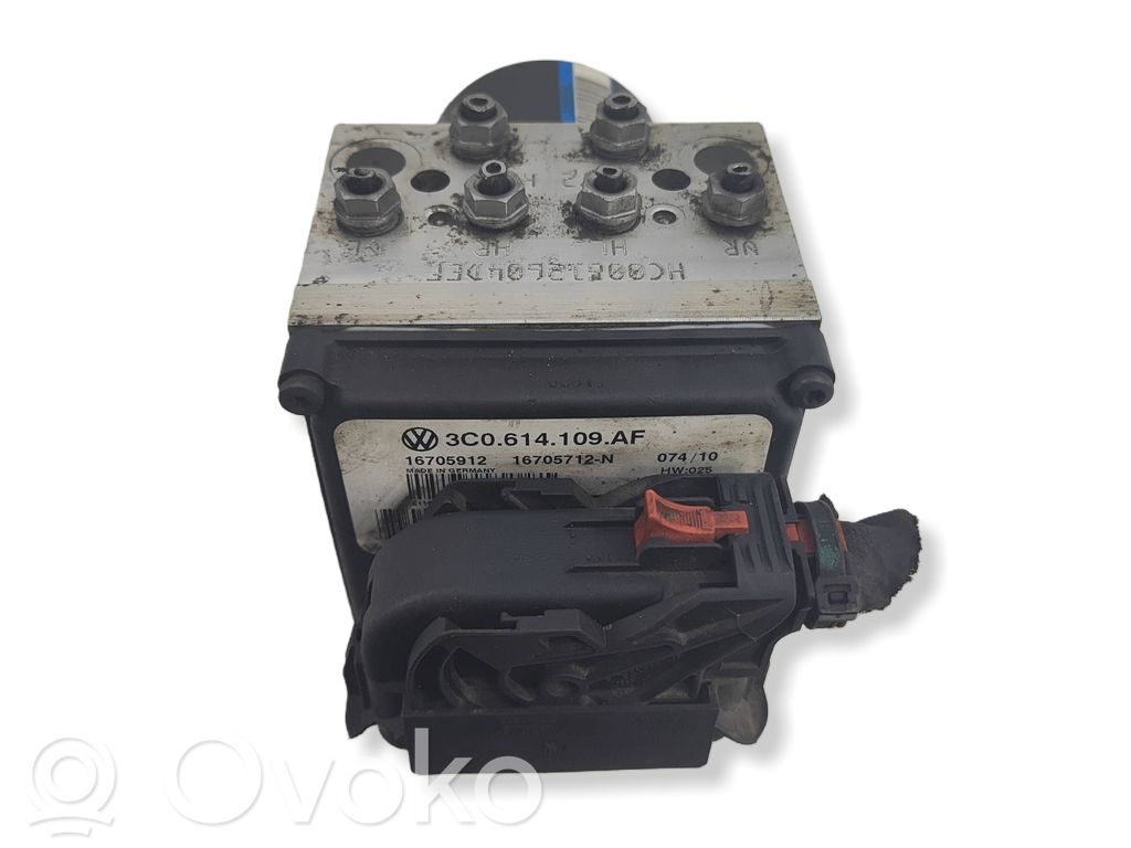 Volkswagen PASSAT B6 ABS Pump 