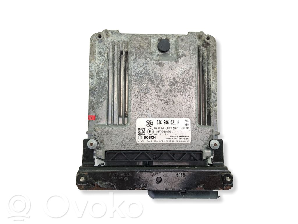 Volkswagen PASSAT B6 Engine control unit/module 