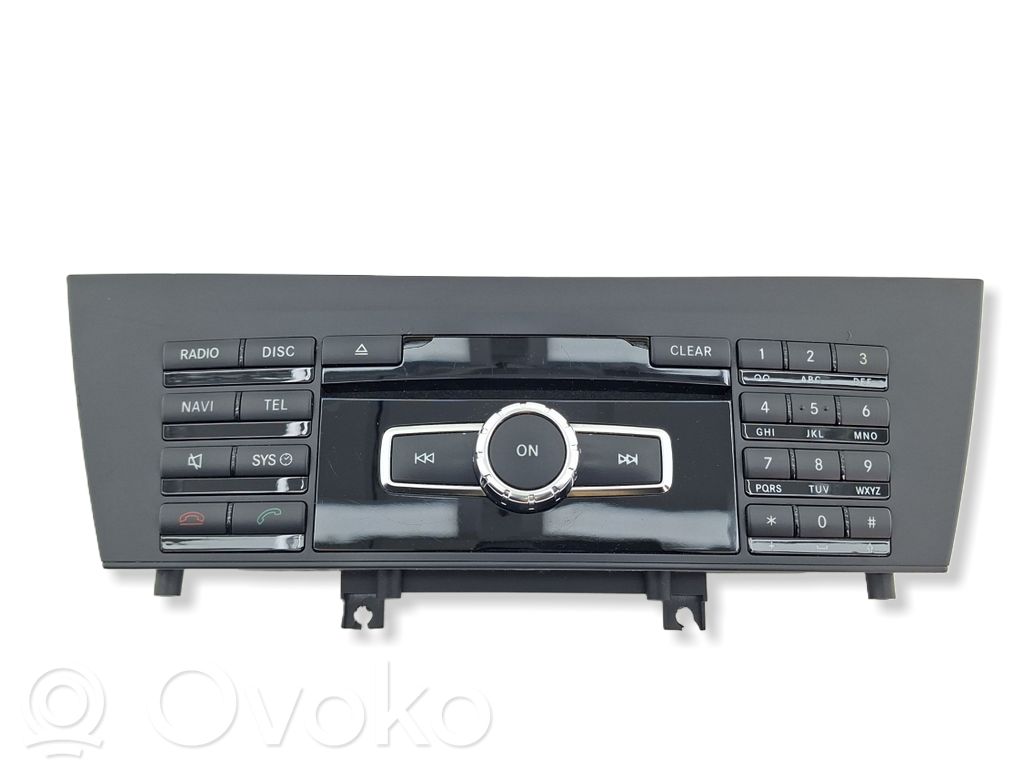 Mercedes-Benz C W204 Panel / Radioodtwarzacz CD/DVD/GPS 