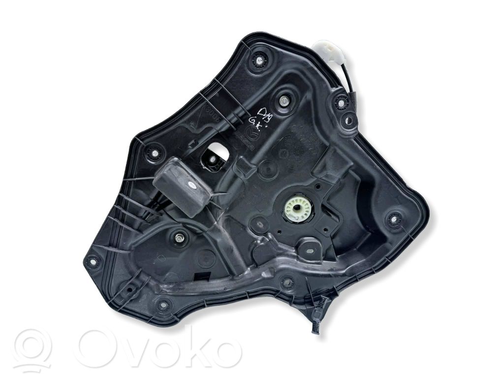 Mazda 6 Rear window lifting mechanism without motor 
