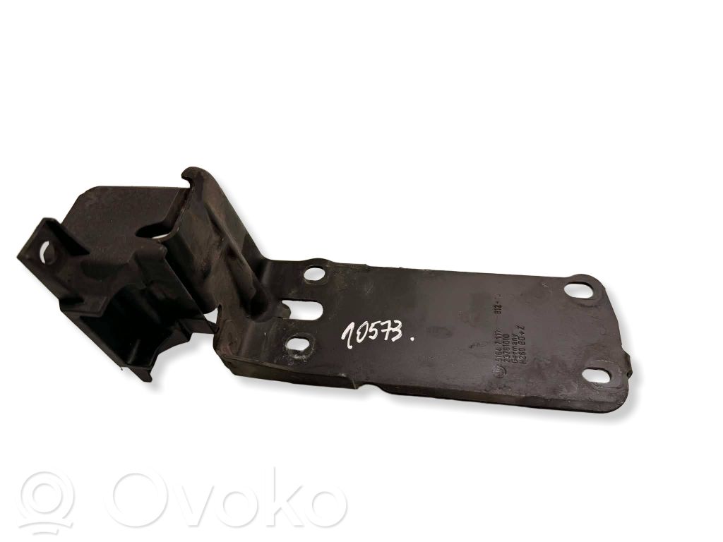 BMW 3 E90 E91 Radiator mount bracket 