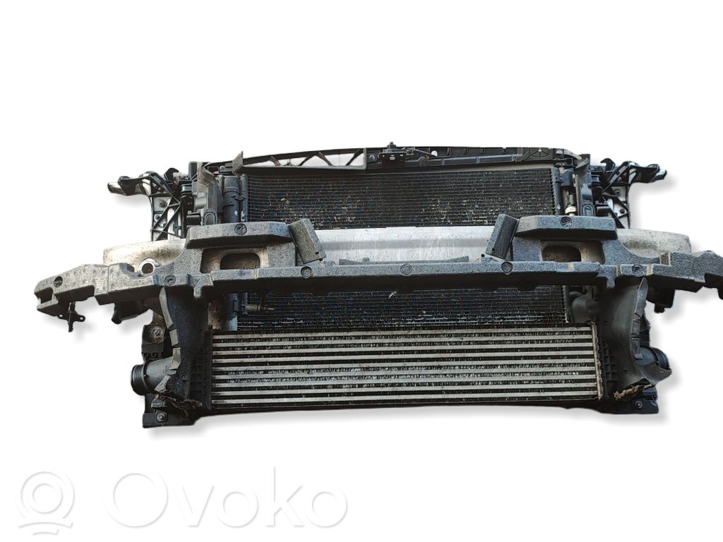 Audi A4 S4 B9 Chłodnica / Komplet 
