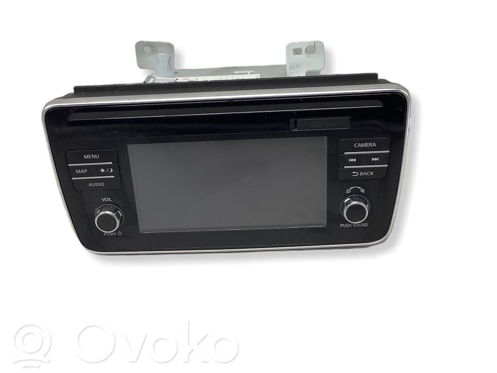 Panel / Radioodtwarzacz CD/DVD/GPS   QY8602,259155SJ0C