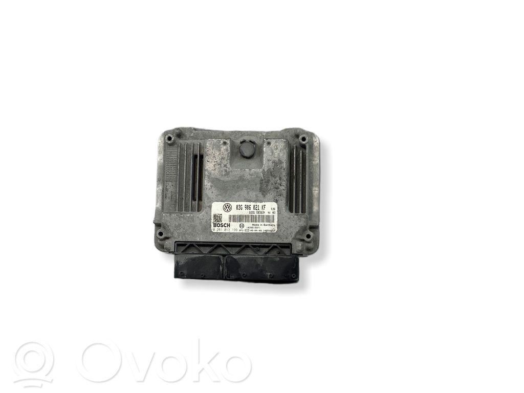 Volkswagen Touran I Engine control unit/module 