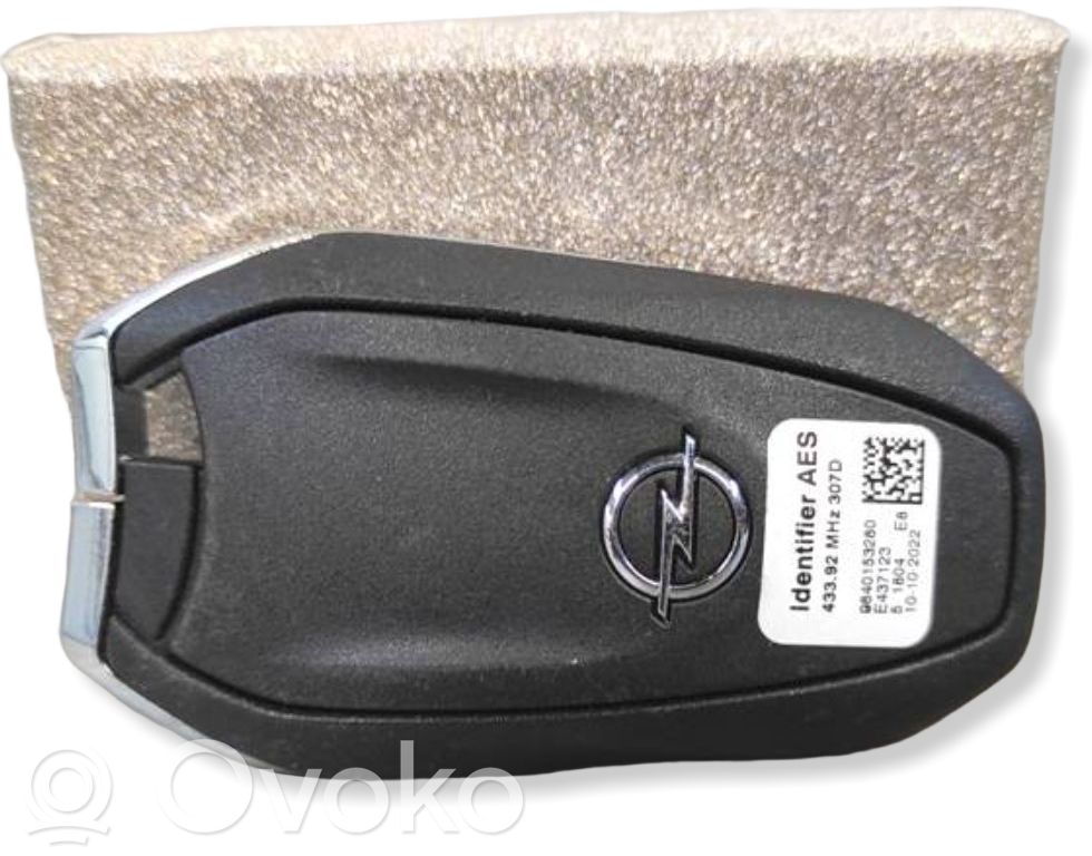 Opel Astra L Virta-avain/kortti 