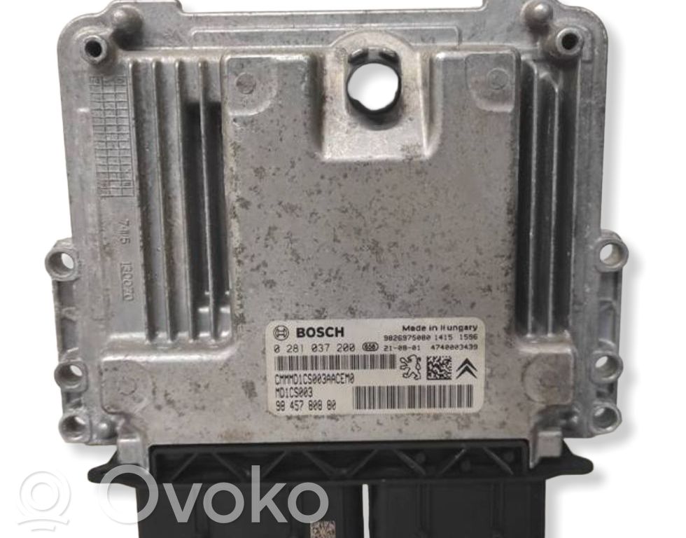 Opel Vivaro Unitate/modul de control motor 