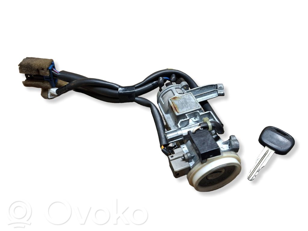 Mitsubishi L400, Space Gear Ignition lock 