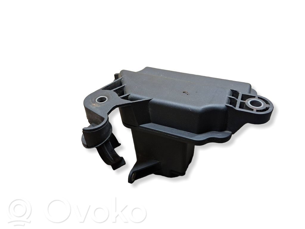 Ford Mondeo MK IV Tyhjiösäiliö 