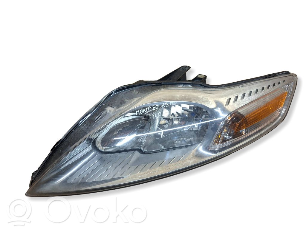 Ford Mondeo MK IV Phare frontale 