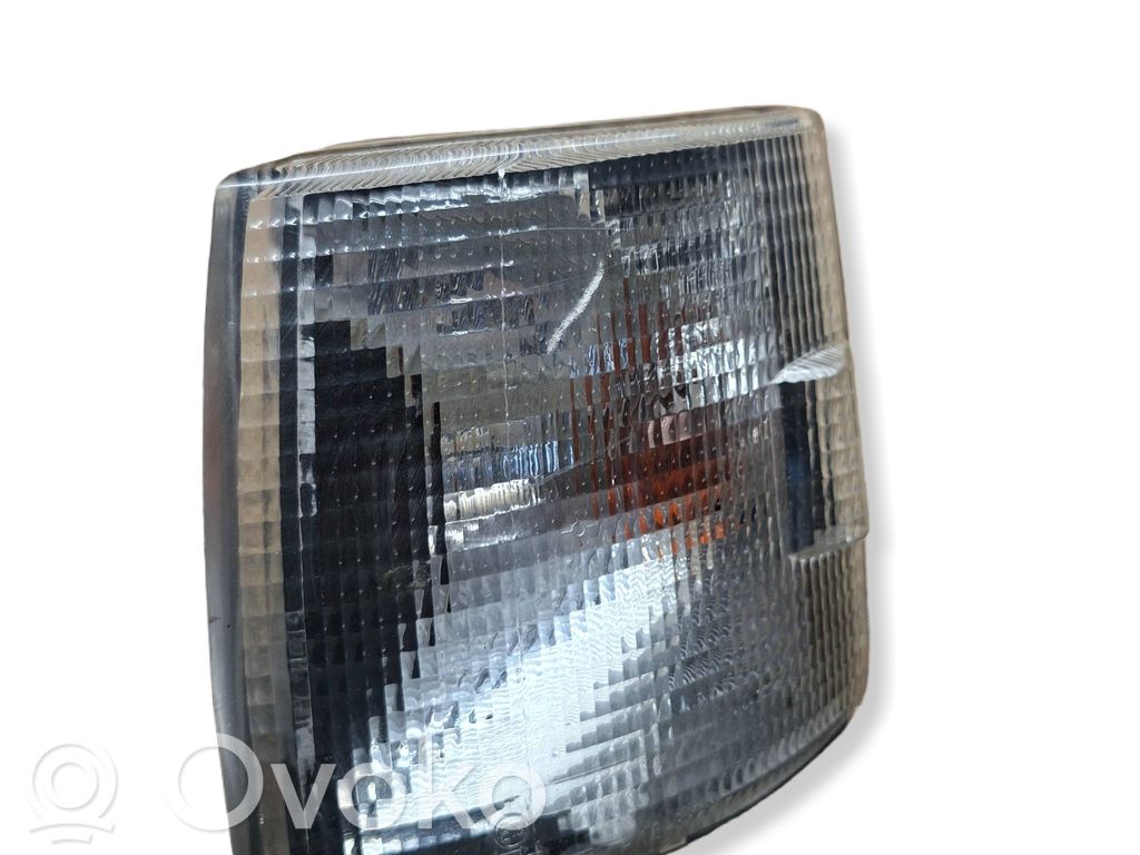 Volkswagen Transporter - Caravelle T4 Front indicator light 