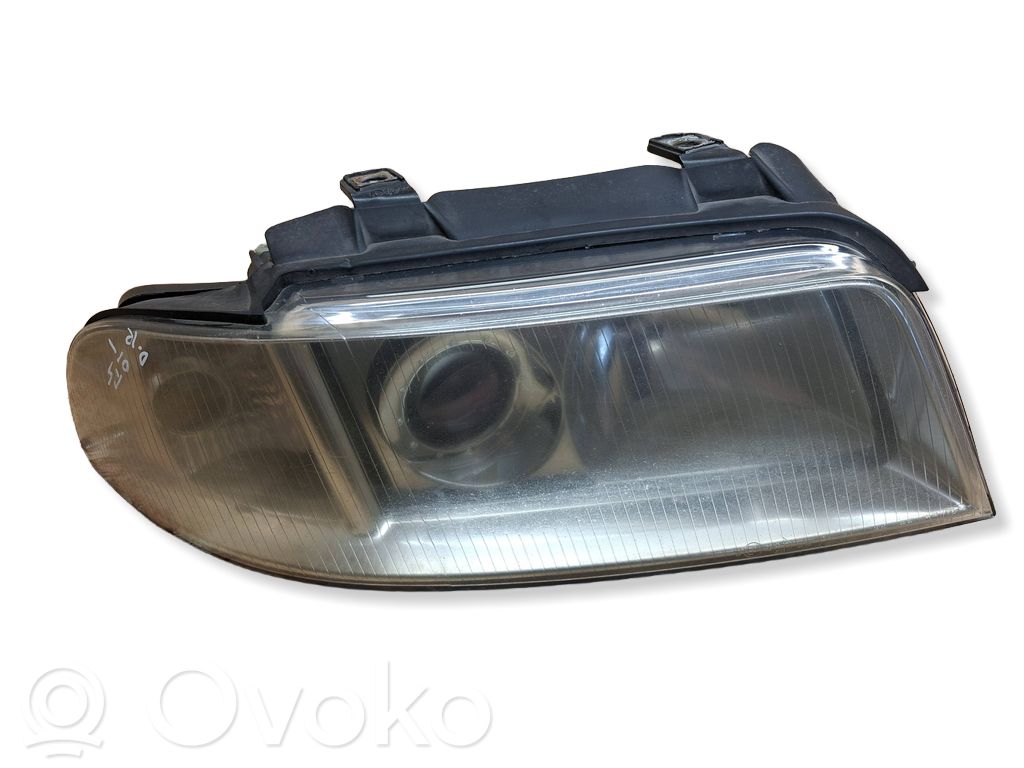 Audi A4 S4 B5 8D Scheinwerfer 