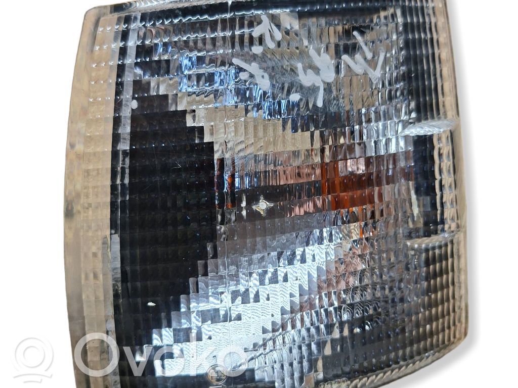 Volkswagen Transporter - Caravelle T4 Front indicator light 