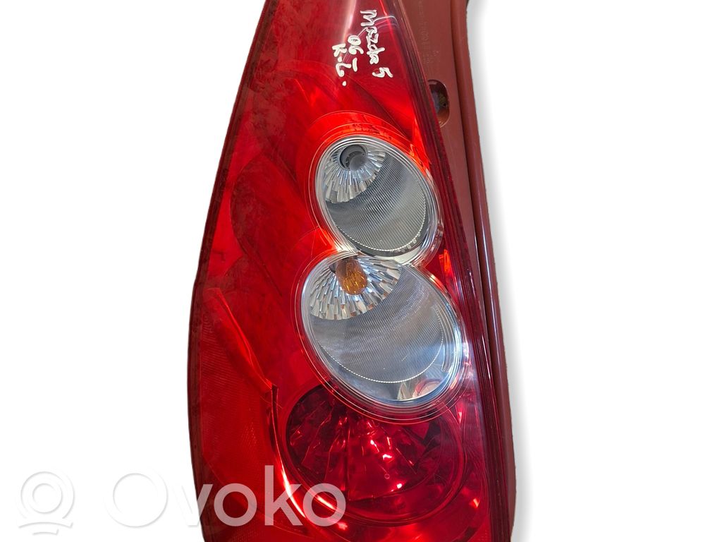 Mazda 5 Rear/tail lights 