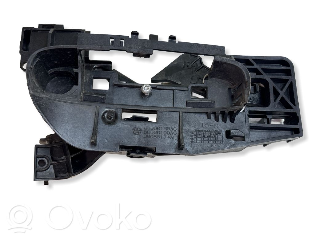 Dodge Charger Klamka/wspornik zewnętrzny drzwi przednich 