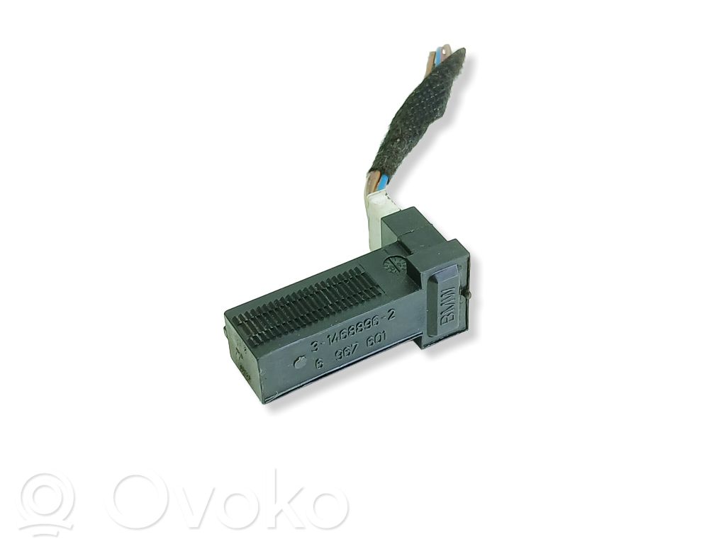 Interruptor sensor del pedal de freno   6967601,314688962